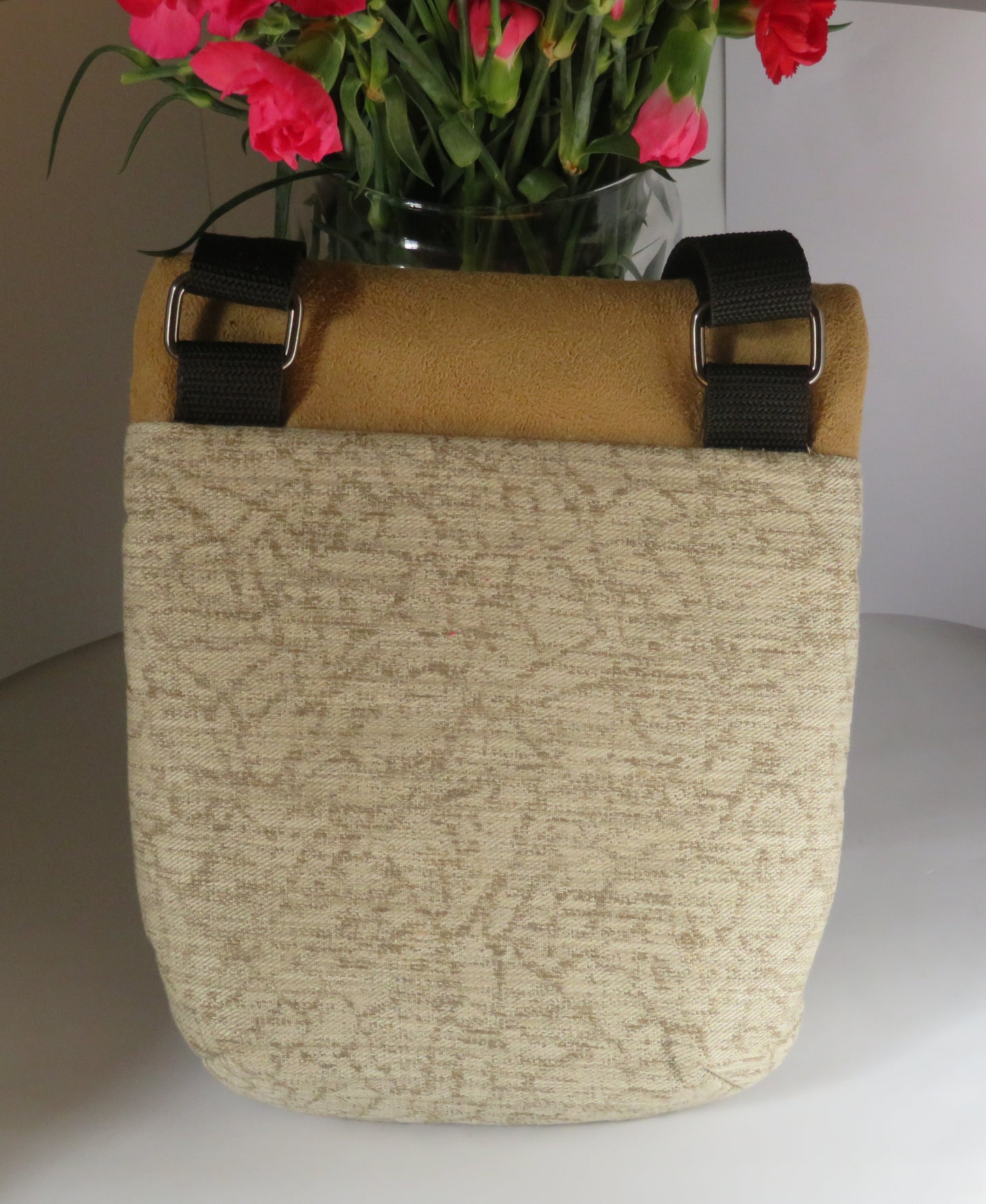 Crossbody bag