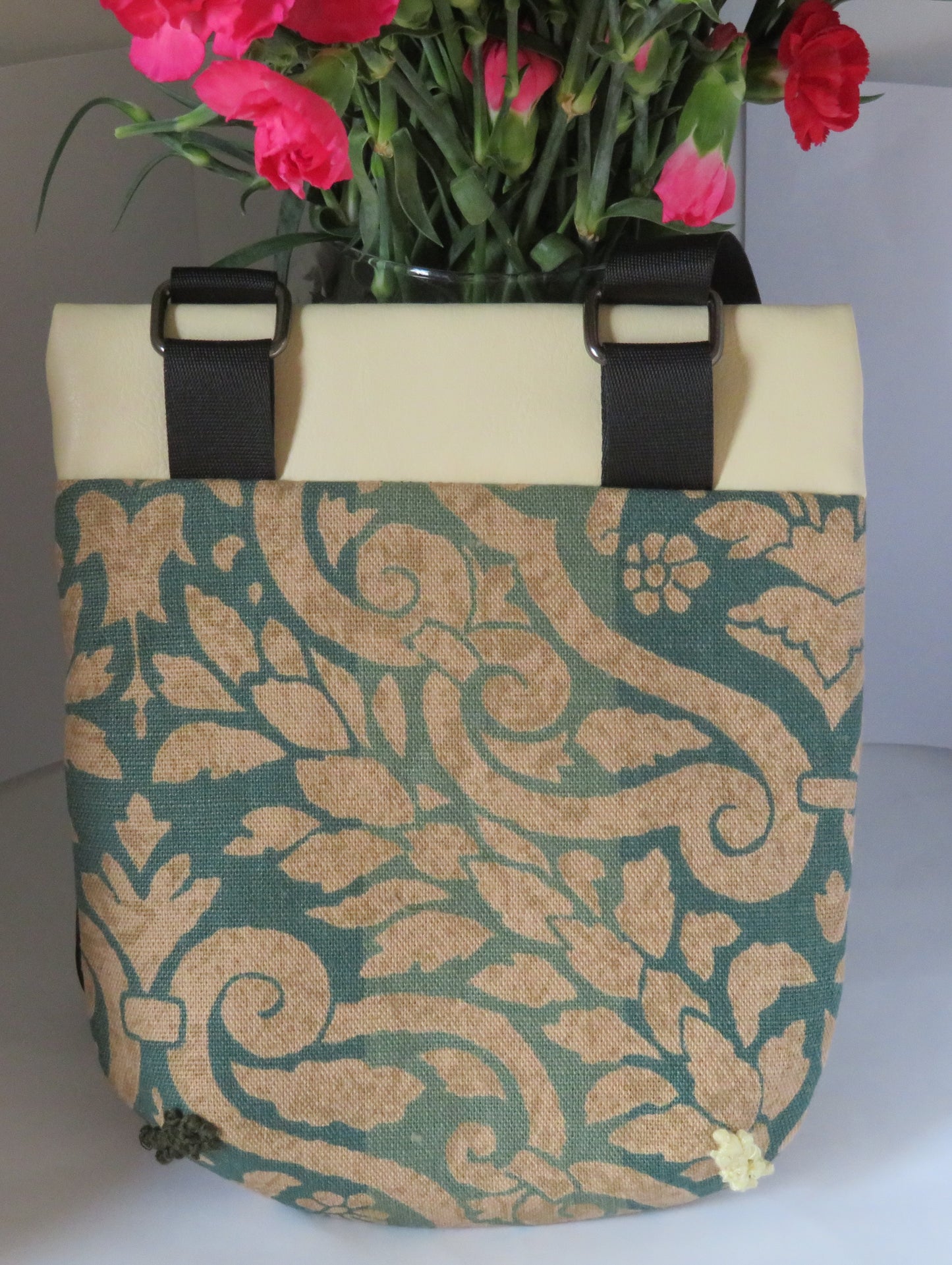 Crossbody bag