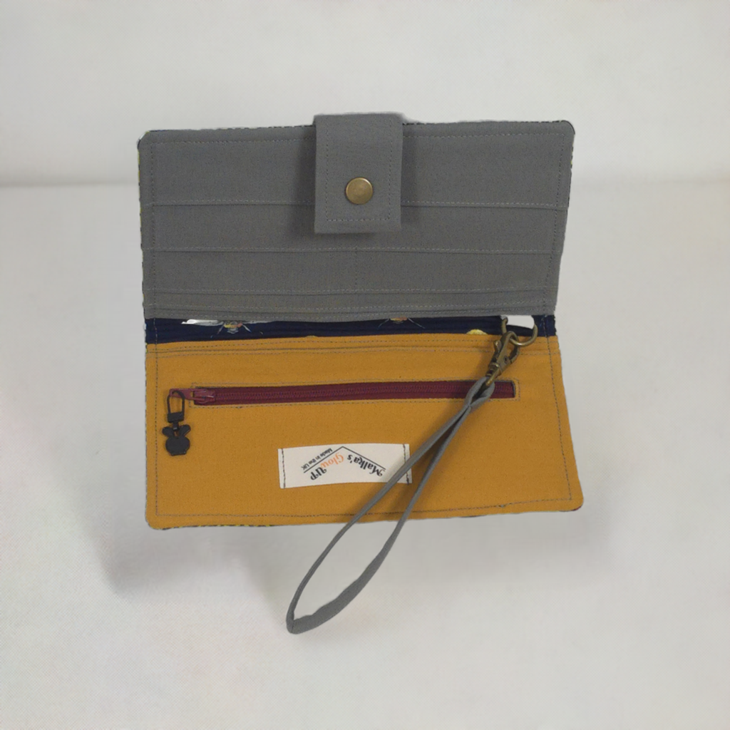 Island Ease Wristlet – One-of-a-Kind Handmade Cotton Purses