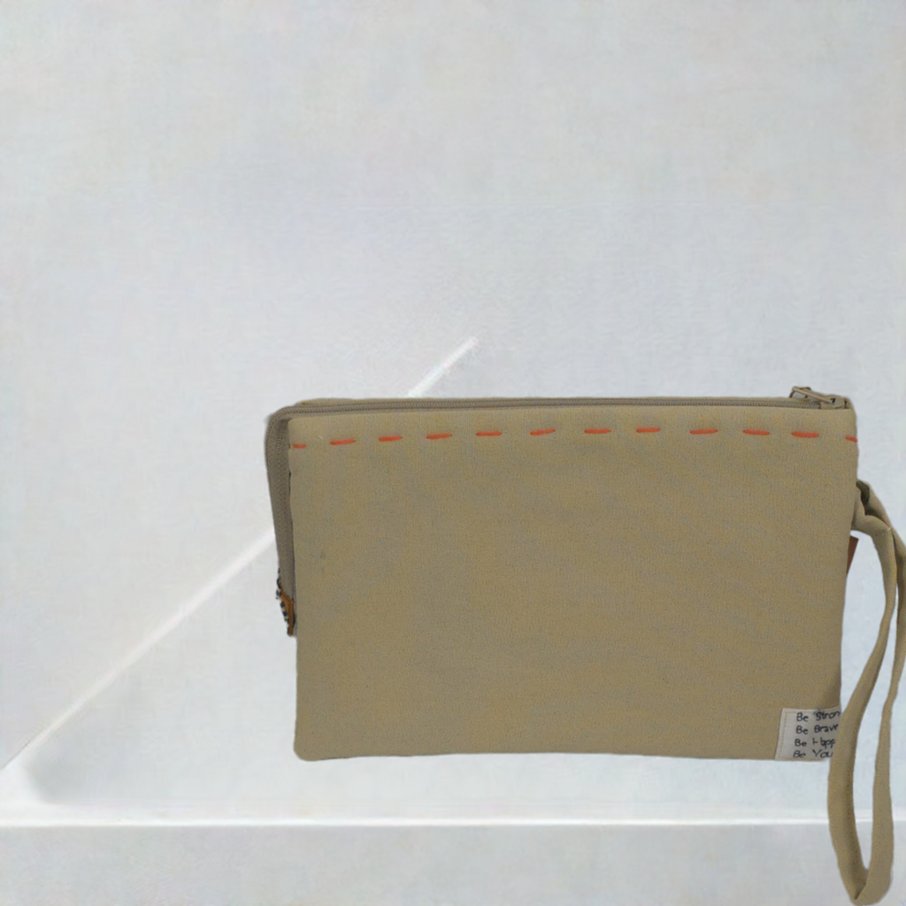 Artisan-Inspired Wristlet Clutch Bags – Handmade with Unique Prints