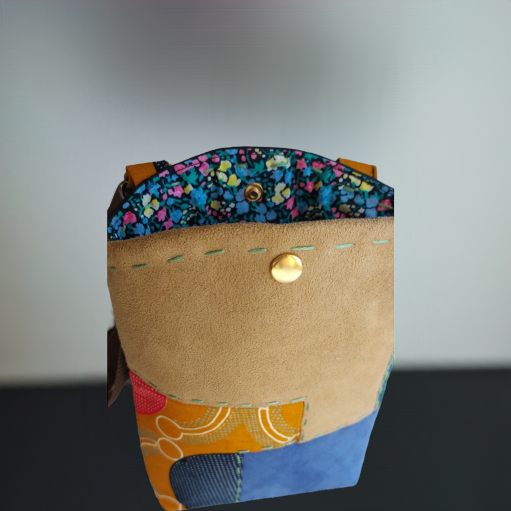 Handmade Phone Bag Sustainable & Stylish