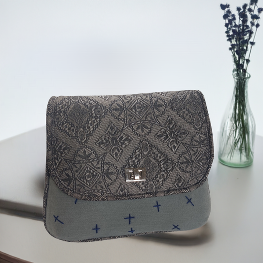 Hyacinth – Handmade Crossbody Bag