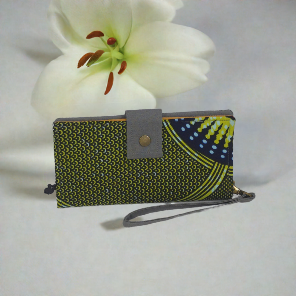 Island Ease Wristlet – One-of-a-Kind Handmade Cotton Purses