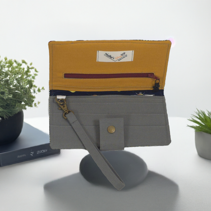 Island Ease Wristlet – One-of-a-Kind Handmade Cotton Purses